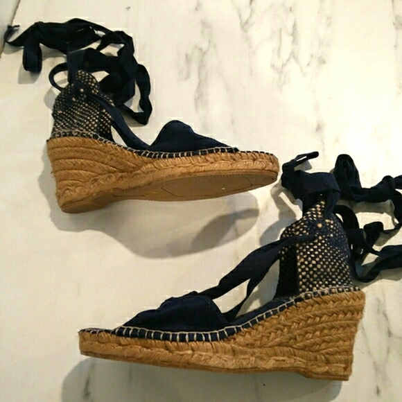 NWOT Navy Silk Spanish Wedge Espadrilles - Picture 5 of 10
